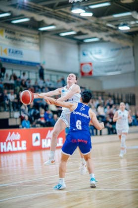 BB 1BL Women Syntainics MBC Lions BC Pharmaserv Marburg during the 2025 2026 season in the DBBL Toyota Bundesliga Syntainics MBC Lions and BC Pharmaserv Marburg at the SWH Arena on December 7, 2025 in Halle Saale, Sachsen Anhalt, Germany