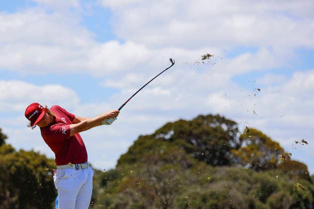 December 7, 2025, Melbourne, Australia: Cameron Smith of Australia plays a shot on the hole in round four of the Australian Open Golf tournament. The 2025 Australian Open concluded with Denmark™s Rasmus Neergaard-Petersen securing the championship at 15-under after a tense final round at The Australian Golf Club. The tournament delivers a dramatic finish, with top international contenders pushing the leaderboard to the final holes. Large crowds gathered across the course as fans watch one of Australia™s premier golf events come to a close for the year. Melbourne Australia - ZUMAs197 20251207_aaa_s197_076 Copyright: xYexMyoxKhantx