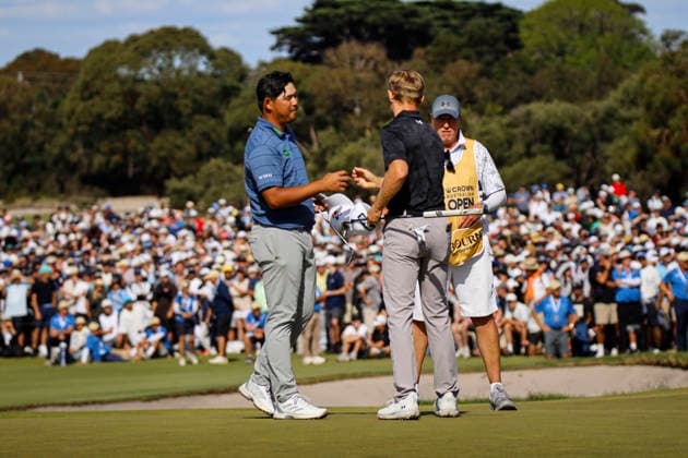 December 7, 2025, Melbourne, Australia: Si Woo Kim of South Korea (L) shakes hands with Rasmus Neergaard-Petersen of Denmark (R) after winning the tournament. The 2025 Australian Open concluded with Denmark™s Rasmus Neergaard-Petersen securing the championship at 15-under after a tense final round at The Australian Golf Club. The tournament delivers a dramatic finish, with top international contenders pushing the leaderboard to the final holes. Large crowds gathered across the course as fans watch one of Australia™s premier golf events come to a close for the year. Melbourne Australia - ZUMAs197 20251207_aaa_s197_107 Copyright: xYexMyoxKhantx