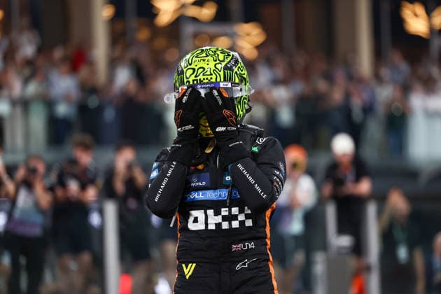 ABU DHABI, UNITED ARAB EMIRATES - DECEMBER 7: Lando Norris driving McLaren MCL39 celebrates on top of his car after winning F1 World Championship, WM, Weltmeisterschaft after finishing third in the F1 Grand Prix of Abu Dhabi at Yas Marina Circuit on December 4, 2025 in Abu Dhabi, United Arab Emirates. (Photo by Paddocker)  Copyright: xQIANxJUNxMotorsportxMedia Paddocx Sportspressphoto_SPR71656
