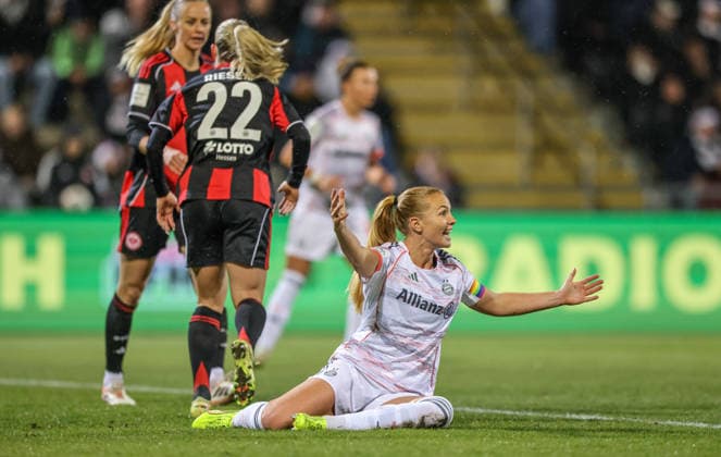 GER, Frankfurt, Eintracht Frankfurt vs FC Bayern Munich, Google Pixel Bundesliga, Football, DFB, Season 2025 2026, Stadion am Brentanobad, 12 Matchday in picture Glodis Perla Viggosdottir Bayern Munich 4 Emotions DFB DFL REGULATIONS PROHIBIT ANY USE OF PHOTOGRAPHS AS IMAGE SEQUENCES AND OR QUASI VIDEO, 07 12 2026 Copyright: HMBxMedia HendrikxHamelau