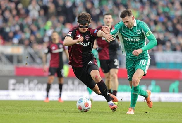 07 12 2025 Soccer Season 2025 2026 2 Soccer Bundesliga 15 Matchday 1 FC Nürnberg FCN Club SpVgg Greuther Fürth Kleeblatt Derby Frankenderby Sportfoto Zink DaMa xdaxmax DFL regulations prohibit any use of photographs as image sequences and or quasi video only for editorial use Fabio Gruber 4, 1 FC Nürnberg FCN Branimir Hrgota 10, SpVgg Greuther Fürth