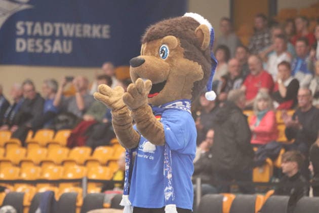 07 12 2025 Handball Men 2025 2026 2 Bundesliga 14 Matchday Dessau Roßlauer HV 06 TSV Bayer Dormagen 1920 Anhalt Arena Dessau Bobby Biber Dessau before the match Dessau Roßlau Saxony Anhalt Germany