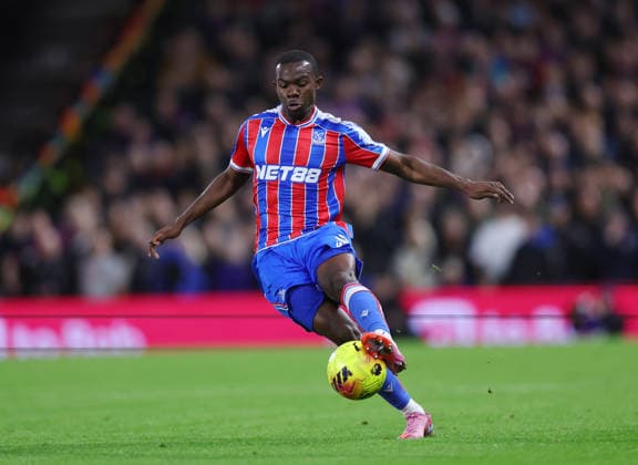 London, England, 7th December 2025. Tyrick Mitchell of Crystal Palace during the Fulham vs Crystal Palace Premier League match at Craven Cottage, London. Picture credit should read: David Klein Sportimage EDITORIAL USE ONLY. No use with unauthorised audio, video, data, fixture lists, club league logos or live services. Online in-match use limited to 120 images, no video emulation. No use in betting, games or single club league player publications. SPI_024_DK_Fulham_Palace SPI-4355-0023