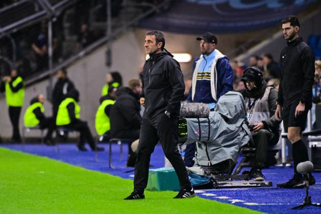 FOOTBALL : Le Havre vs PFC - Ligue 1 - 07 12 2025 Stephane GILLI ( coach PFC )during the Ligue 1 match between Havre AC and Paris FC at Stade Oceane on December 7, 2025 in Le Havre, France. ( Photo by Federico Pestellini PsnewZ ) - Le HavreFrance  Copyright: xFedericoxPestellinix