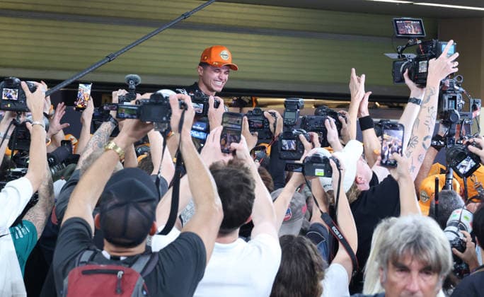 07 12 2025, Yas Marina Circuit, Abu Dhabi, Formula 1 Etihad Airways Abu Dhabi Grand Prix 2025 , in the picture Lando Norris GBR , McLaren F1 Team celebrates its world championship title Photo by Alessandro Martellotta Hasan Bratic DeFodi Images