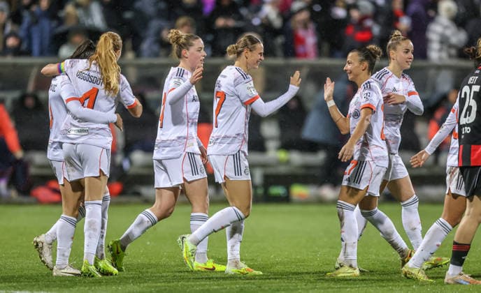 GER, Frankfurt, Eintracht Frankfurt vs FC Bayern Munich, Google Pixel Bundesliga, Football, DFB, Season 2025 2026, Stadion am Brentanobad, 12 Matchday in picture Jovana Damnjanović Bayern Munich 9 scores the goal for 4 0, Cheers, joy and emotions DFB DFL REGULATIONS PROHIBIT ANY USE OF PHOTOGRAPHS AS IMAGE SEQUENCES AND OR QUASI VIDEO, 07 12 2026 Copyright: HMBxMedia HendrikxHamelau