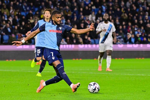 FOOTBALL : Le Havre vs PFC - Ligue 1 - 07 12 2025 Loic NEGO ( 7 - Le Havre ) during the Ligue 1 match between Havre AC and Paris FC at Stade Oceane on December 7, 2025 in Le Havre, France. ( Photo by Federico Pestellini PsnewZ ) - Le HavreFrance  Copyright: xFedericoxPestellinix