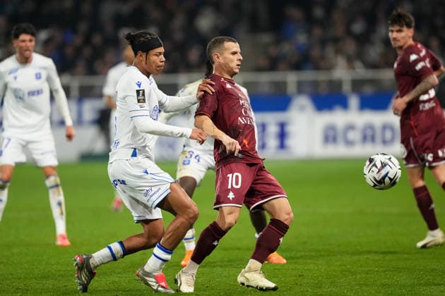 AJ Auxerre v FC Metz - Ligue 1 McDonald s 2025 2026 10 Gauthier HEIN (fcm) during the Ligue 1 McDonald s match between Auxerre and Metz at Stade Abbe Deschamps on December 7, 2025 in Auxerre, France. Auxerre France  Copyright: xFEPx 776348221