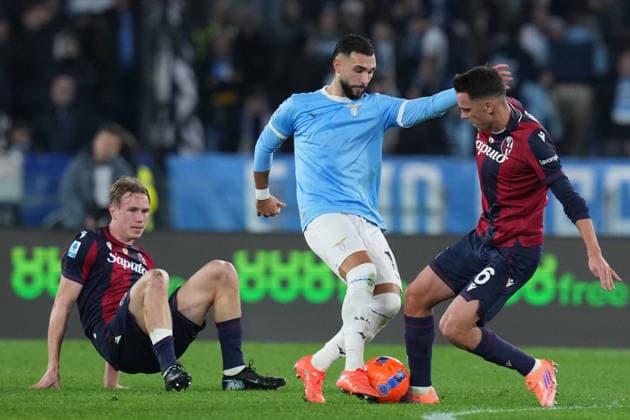 Bologna s Nikola Moro Lazio™s Taty Castellanos during the Serie A EniLive soccer match between Lazio and Bologna at the Rome s Olympic stadium, Italy - Sunday December 7, 2025 - Soccer ( Photo by Alfredo Falcone LaPresse )  Copyright: xAlfredoxFalcone LaPressex