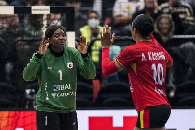 251207 Goalkeeper Marta Samuel Alberto and Albertina Da Cruz Kassoma of Angola celebrating during the 2025 IHF Women™s World Championship handball match between Angola and Sweden on December 7, 2025 in Dortmund Photo Emma Wallskog BILDBYRAN COP 320 EW0607 handball, handboll, handball,handboll,handball,bbeng,vm,handba  Copyright: EMMAxWALLSKOG BB251207EW053