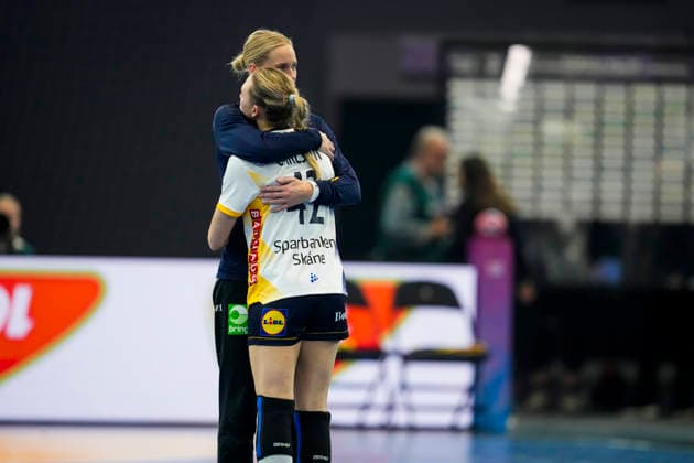 Women s Handball World Championship 2025 Angola Sweden Dortmund, Germany 20251207 Svergie is sad after losing during the group stage match in the Women s Handball World Championship between Angola and Sweden in the SWT Arena Photo Beate Oma Dahle NTB Dortmund Germany EDITORIAL USE ONLY RESTRICTED USE FOR BETTING COMPANIES  Copyright: xBeatexOmaxDahlex xNTBx
