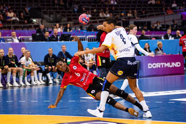DORTMUND, GERMANY - 7 DECEMBER, 2025: Machado Juliana Jose - Women s Handball World Championship, WM, Weltmeisterschaft 2025 Angola vs Sweden at Westfallenhalle.  Copyright: xVitaliixKliuievx