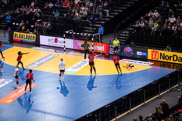 DORTMUND, GERMANY - 7 DECEMBER, 2025: - Women s Handball World Championship, WM, Weltmeisterschaft 2025 Angola vs Sweden at Westfallenhalle.  Copyright: xVitaliixKliuievx