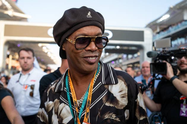 Ronaldinho Brazil, former soccer player , UAE, Formula 1 World Championship, Abu Dhabi Grand Prix, Yas Marina Circuit, Race, 07 12 2025 UAE, Formula 1 World Championship, Abu Dhabi Grand Prix, Yas Marina Circuit, Race, 07 12 2025 Yas Marina Island Copyright: xEibner-Pressefoto Memmlerx EP_MMR