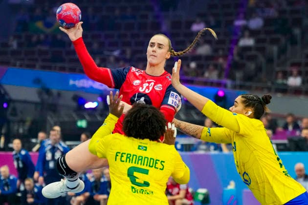 Women s Handball World Championship, WM, Weltmeisterschaft 2025: Norway - Brazil Dortmund, Germany 20251207. Norway s Thale Rushfeldt Deila during the Women s Handball World Championship intermediate round match between Norway and Brazil in the SWT Arena. Photo: Beate Oma Dahle NTB Dortmund Germany EDITORIAL USE ONLY. RESTRICTED USE FOR BETTING COMPANIES Ref:_SPOJ2mqY6UFJSs.jpg *** Women s Handball World Championship 2025 Norway Brazil Dortmund, Germany 20251207 Norway s Thale Rushfeldt Deila during the Women s Handball World Championship intermediate round match between Norway and Brazil in the SWT Arena Photo Beate Oma Dahle NTB Dortmund Germany EDITORIAL USE ONLY RESTRICTED USE FOR BETTING COMPANIES  Copyright: xBeatexOmaxDahlex xNTBx