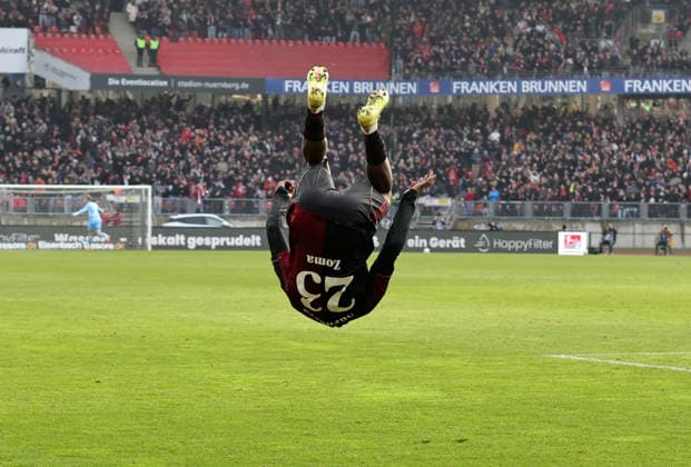07 12 2025 Soccer Season 2025 2026 2 Soccer Bundesliga 15 Matchday 1 FC Nürnberg FCN Club SpVgg Greuther Fürth Kleeblatt Derby Frankenderby Sportfoto Zink DaMa xdaxmax DFL regulations prohibit any use of photographs as image sequences and or quasi video only for editorial use Jubel Freude Torjubel nach Tor zum 2 1 Mohamed Ali Zoma 23, 1 FC Nuremberg FCN rejoices goal scorer Mohamed Ali Zoma 23, 1 FC Nuremberg FCN Mohamed Ali Zoma 23, 1 FC Nuremberg FCN with somersault