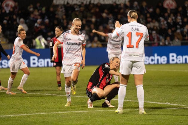07 12 2025, xhfmx, Soccer Google Pixel Women Bundesliga, Eintracht Frankfurt FC Bayern Pernille Harder FC Bayern Munich, 21 and Klara Bühl FC Bayern Munich, 17 celebrate the goal to 0 3 goal, Goal, Jubel, Celebration DFL DFB REGULATIONS PROHIBIT ANY USE OF PHOTOGRAPHS as IMAGE SEQUENCES and or QUASI VIDEO Frankfurt am Main