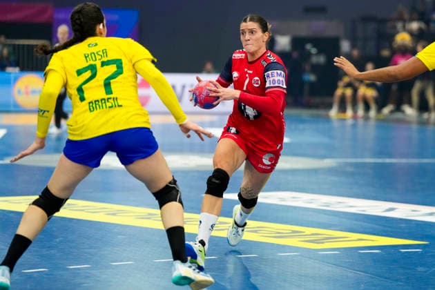 Women s Handball World Championship 2025 Norway Brazil Dortmund, Germany 20251207 Norway s Stine Ruscetta Skogrand during the intermediate round of the Women s Handball World ChampionshipIn the Women s Handball World Championship between Norway and Brazil in the SWT Arena Photo Beate Oma Dahle NTB Dortmund Germany EDITORIAL USE ONLY RESTRICTED USE FOR BETTING COMPANIES  Copyright: xBeatexOmaxDahlex xNTBx