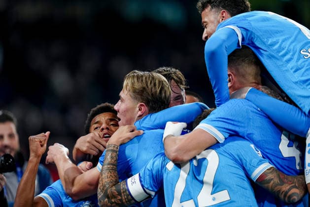 SSC Napoli v Juventus FC - Serie A Enilive Rasmus Hojlund of SSC Napoli celebrates after scoring first goal during the serie Serie A Enilive match between SSC Napoli and Juventus FC at Stadio Diego Armando Maradona on December 7, 2025 in Naples, Italy Naples Stadio Diego Armando Maradona Naples Italy Copyright: xGiuseppexMaffiax 251207_SerieA_Napoli-Juventus_06718
