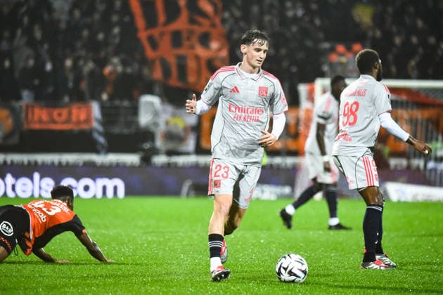 FOOTBALL : FC Lorient vs Olympique Lyonnais - Ligue 1 - JournÃ e 15 - 07 12 2025 Tyler Morton (OL) LorientFrance  Copyright: xBaptistexAutissierx