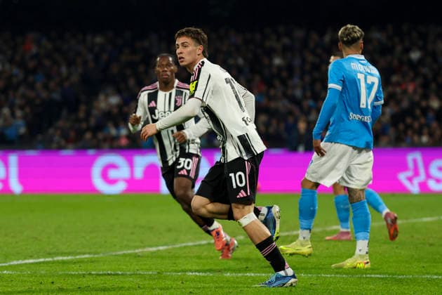 Juventus Kenan Yildiz celebrates after scoring goal 1-1 during the Serie A soccer match between Napoli and Juventus at the Diego Armando Maradona Stadium in Naples, southern italy - Saturday , December 07 , 2025. - Soccer .  Copyright: xAlessandroxGarofalo LaPressex