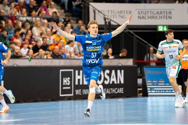 Handball I Men I Season 2025 2026 I Bundesliga I 15 Matchday I TVB Stuttgart SC DHfK Leipzig I 07 12 2025 Jakob Nigg 57, TVB Stuttgart cheers Stuttgart Porsche Arena Baden Württemberg Germany Copyright: xLobeca MaxxPetershansx
