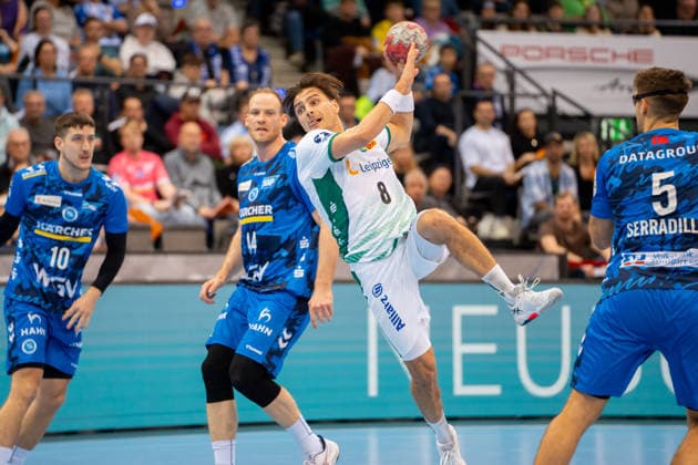 Handball I Men I Season 2025 2026 I Bundesliga I 15 Matchday I TVB Stuttgart SC DHfK Leipzig I 07 12 2025 Lucas Krzikalla 8, SC DHfK Leipzig in the throw Stuttgart Porsche Arena Baden Württemberg Germany Copyright: xLobeca MaxxPetershansx