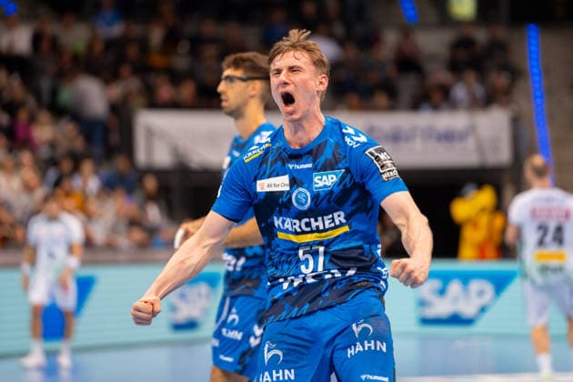 Handball I Men I Season 2025 2026 I Bundesliga I 15 Matchday I TVB Stuttgart SC DHfK Leipzig I 07 12 2025 Jakob Nigg 57, TVB Stuttgart cheers Stuttgart Porsche Arena Baden Württemberg Germany Copyright: xLobeca MaxxPetershansx