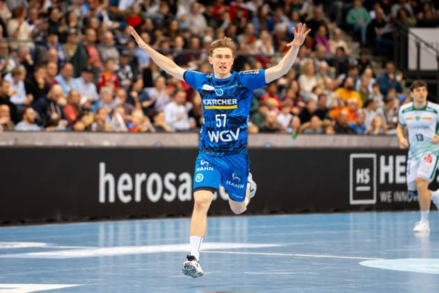 Handball I Men I Season 2025 2026 I Bundesliga I 15 Matchday I TVB Stuttgart SC DHfK Leipzig I 07 12 2025 Jakob Nigg 57, TVB Stuttgart cheers Stuttgart Porsche Arena Baden Württemberg Germany Copyright: xLobeca MaxxPetershansx