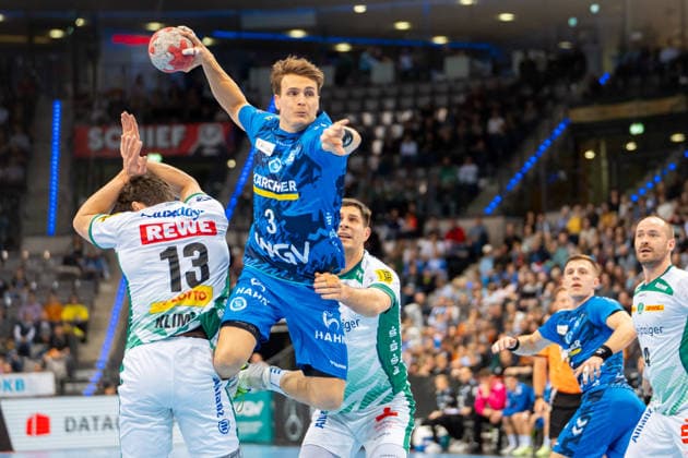 Handball I Men I Season 2025 2026 I Bundesliga I 15 Matchday I TVB Stuttgart SC DHfK Leipzig I 07 12 2025 Max Häfner 3, TVB Stuttgart im Wurf Stuttgart Porsche Arena Baden Württemberg Germany Copyright: xLobeca MaxxPetershansx