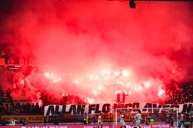 FOOTBALL : FC Lorient vs Olympique Lyonnais - Ligue 1 - JournÃ e 15 - 07 12 2025 Supporters du FC Lorient - Ambiance LorientFrance  Copyright: xBaptistexAutissierx