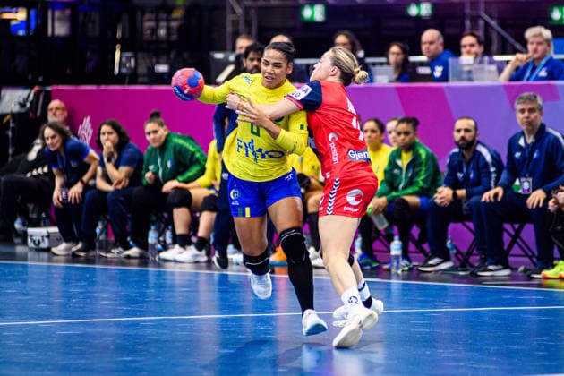 DORTMUND, GERMANY - 7 DECEMBER, 2025: Do Nascimento Felix Jamily Beatriz - Women s Handball World Championship, WM, Weltmeisterschaft 2025 Norway vs Brazil at Westfallenhalle.  Copyright: xVitaliixKliuievx