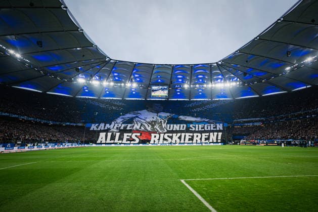 1. Bundesliga: Hamburger SV vs. SV Werder Bremen, 07.12.2025 Die Choreografie vom Hamburger SV ( Kämpfen und Siegen ) ( Alles Riskieren ); Fußball, 1. Bundesliga, 13. Spieltag: Hamburger SV vs. SV Werder Bremen am 07.12.2025 im Volksparkstadion, Hamburg DFL REGULATIONS PROHIBIT ANY USE OF PHOTOGRAPHS AS IMAGE SEQUENCES AND OR QUASI-VIDEO. *** 1 Bundesliga Hamburger SV vs SV Werder Bremen, 07 12 2025 The choreography of Hamburger SV Kämpfen und Siegen Alles Riskieren Football, 1 Bundesliga, Matchday 13 Hamburger SV vs SV Werder Bremen on 07 12 2025 at Volksparkstadion, Hamburg DFL REGULATIONS PROHIBIT ANY USE OF PHOTOGRAPHS AS IMAGE SEQUENCES AND OR QUASI VIDEO Copyright: xBEAUTIFULxSPORTS Tonhäuserx