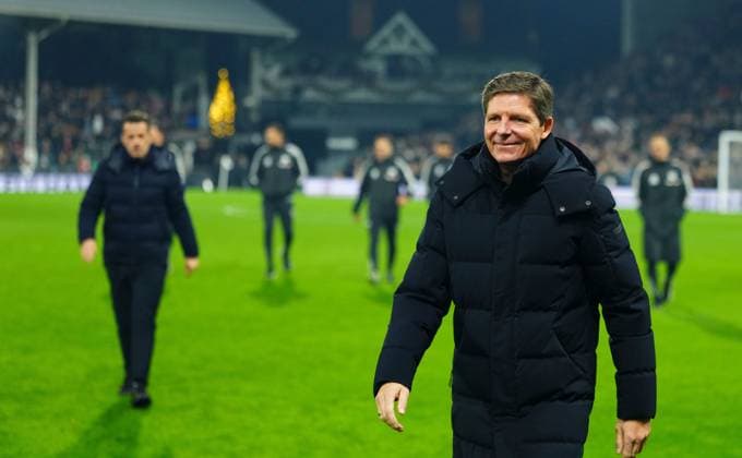 Crystal Palace Manager Oliver Glasner Fulham v Crystal Palace, Premier League, Football, Craven Cottage, London, UK - 07 Dec 2025London Craven Cottage United Kingdom EDITORIAL USE ONLY No use with unauthorised audio, video, data, fixture lists, club league logos or live services. Online in-match use limited to 120 images, no video emulation. No use in betting, games or single club league player publications. Copyright: xJavierxGarcia Shutterstockx 16009431da