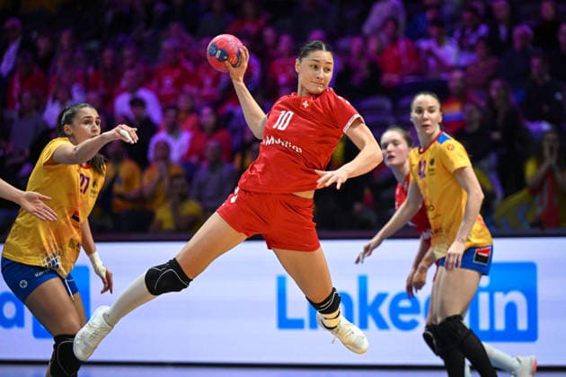 Netherlands, Handball, Womens World Championship 2025, Switzerland vs. Romania, 07 12 2025, Ahoy Arena, Rotterdam, Netherlands, Daphne Gautschi Switzerland, 10 Copyright: xMarkusxVerwimpx