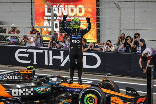 December 7, 2025, Abu Dhabi, United Arab Emirates: World Drivers Champion and Third placed Lando Norris of McLaren is seen after Formula 1 Abu Dhabi Grand Prix at Yas Marina Circuit on December 7th, 2025 in Abu Dhabi, United Arab Emirates. Abu Dhabi United Arab Emirates - ZUMAz156 20251207_zip_z156_038 Copyright: xBeataxZawrzelx Abu Dhabi United Arab Emirates - ZUMA0842 20251207_zip_z156_038 Copyright: xIMAGO BeataxZawrzelx