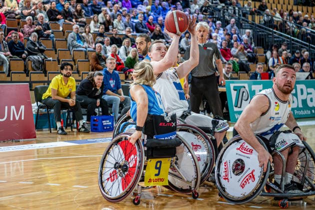 DRS Cup Wheelchair basketball RSV Lahn Dill RSB Thuringia Bulls, 07 12 25 Quinten Zantinge RSV Lahn Dill, 11 , Marie Kier RSB Thuringia Bulls, 9 , Vahid Gholomazad RSB Thuringia Bulls, 7 , Jannik Blair RSV Lahn Dill, 6 DRS Cup Wheelchair basketball RSV Lahn Dill RSB Thuringia Bulls Wetzlar, 07 12 25 Copyright: xBEAUTIFULxSPORTS Roeczeyx