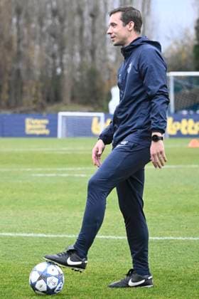 Royale Union Saint-Gilloise v Marseille - UEFA Champions League Media Activities 08 12 2025 ZAVENTEM, BELGIUM - DECEMBER 08 : Hubert David head coach of Union Saint-Gilloise pictured during a training session ahead of the UEFA Champions League 2025 26 League Phase MD6 match between Royale Union Saint-Gilloise and Marseille on December 8, 2025 in Zaventem, Belgium, 08 12 2025 Zaventem Belgium  Copyright: xPeterxDexVoechtx