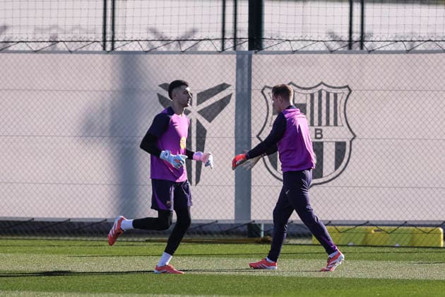 December 8, 2025, Sant Joan Despi, Barcelona, SPAIN: Marc-Andre ter Stegen and Joan Garcia during the training day of FC Barcelona, Barca ahead UEFA Champions League 2025 26, football match against Eintracht FrancfortÃ¢â‚¬¹Ã¢â‚¬¹ at Ciutat Esportiva Joan Gamper on December 08, 2025 in Sant Joan Despi, Barcelona, Spain. Sant Joan Despi SPAIN - ZUMAa181 20251208_zaa_a181_008 Copyright: xJavierxBorregox