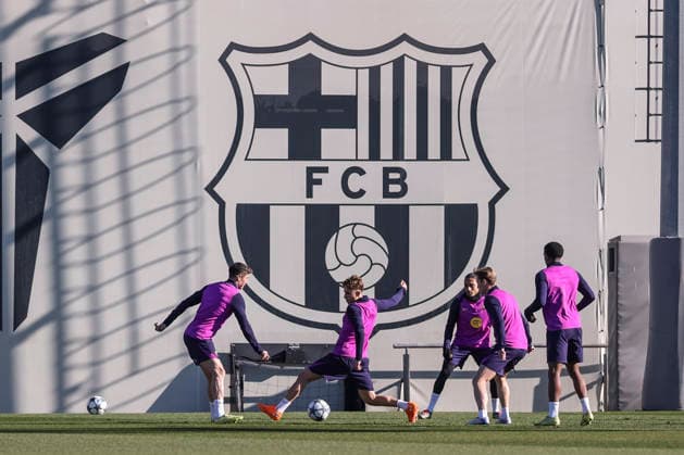December 8, 2025, Sant Joan Despi, Barcelona, SPAIN: Fermin Lopez during the training day of FC Barcelona, Barca ahead UEFA Champions League 2025 26, football match against Eintracht FrancfortÃ¢â‚¬¹Ã¢â‚¬¹ at Ciutat Esportiva Joan Gamper on December 08, 2025 in Sant Joan Despi, Barcelona, Spain. Sant Joan Despi SPAIN - ZUMAa181 20251208_zaa_a181_020 Copyright: xJavierxBorregox