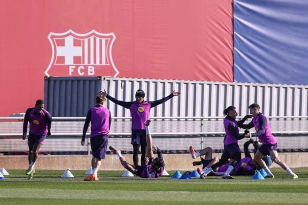 December 8, 2025, Sant Joan Despi, Barcelona, SPAIN: Jules Kounde during the training day of FC Barcelona, Barca ahead UEFA Champions League 2025 26, football match against Eintracht FrancfortÃ¢â‚¬¹Ã¢â‚¬¹ at Ciutat Esportiva Joan Gamper on December 08, 2025 in Sant Joan Despi, Barcelona, Spain. Sant Joan Despi SPAIN - ZUMAa181 20251208_zaa_a181_022 Copyright: xJavierxBorregox