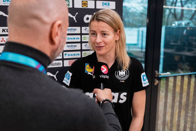 Handball, Womens World Championship, Germany Press conference Antje Döll Doell Germany on TV Interview Dortmund North Rhine-Westphalia Germany