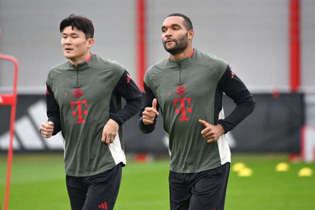 from left Minjae KIM FC Bayern Muenchen , Jonathan TAH Bayern Muenchen final training on 08 12 2025 Football Champions League,Season 2025 26, League phase FC Bayern Muenchen Sporting CP on 09 12 2025