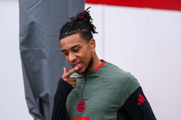 Michael Olise FC Bayern Muenchen, 17 , GER, Final training, FC Bayern Muenchen, Football, UEFA Champions League, League phase, Matchday 6, 2025 2026 season, 08 12 2025, GER, Final training, FC Bayern Muenchen, Football, UEFA Champions League, League phase, Matchday 6, 2025 2026 season, 08 12 2025 Muenchen Copyright: xEibner-Pressefoto JennixMaulx EP_JML