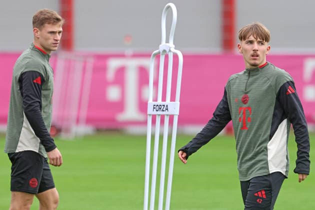 f l 6 Joshua Kimmich and 42 Lennart Karl, Portrait, Portrait, Football Final training UEFA Champions League match FC Bayern vs Sporting Lisbon Munich 08 12 2025 Training ground, Säbenerstr PHOTO Mladen Lackovic LakoPress