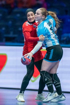 2025-12-08 Argentina vs Tunisia ROTTERDAM, NETHERLANDS - DECEMBER 8: two for tango, Fadwa Aouij of Tunisia en Malena Cavo of Argentina during the IHF Worldchampionship 2025 match for women, between Argentina and Tunisia at Ahoy on December 8, 2025 in Rotterdam, Netherlands. Rotterdam Ahoy Netherlands Content not available for redistribution in The Netherlands directly or indirectly through any third parties. Copyright: xHenkxSeppenx