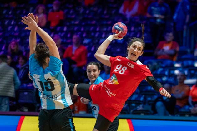 2025-12-08 Argentina vs Tunisia ROTTERDAM, NETHERLANDS - DECEMBER 8: Soumaya Belhadj of Tunisia during the IHF Worldchampionship 2025 match for women, between Argentina and Tunisia at Ahoy on December 8, 2025 in Rotterdam, Netherlands. Rotterdam Ahoy Netherlands Content not available for redistribution in The Netherlands directly or indirectly through any third parties. Copyright: xHenkxSeppenx