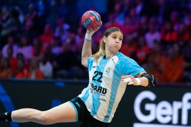 2025-12-08 Argentina vs Tunisia ROTTERDAM, NETHERLANDS - DECEMBER 8: during the IHF Worldchampionship 2025 match for women, between Argentina and Tunisia at Ahoy on December 8, 2025 in Rotterdam, Netherlands. Rotterdam Ahoy Netherlands Content not available for redistribution in The Netherlands directly or indirectly through any third parties. Copyright: xHenkxSeppenx