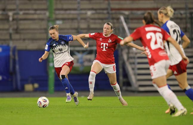 Photo Annalena WUCHER HSV against Sandra Maria JESSEN Köln , right Football Pixel Bundesliga Women on Mon 08 12 2025 12 Matchday Hamburger SV 1 FC Köln